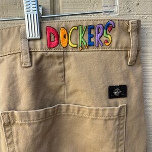 Dockers Shorts Men's 32 Pride Castro Slim Fit Khaki Casual Summer Colorful